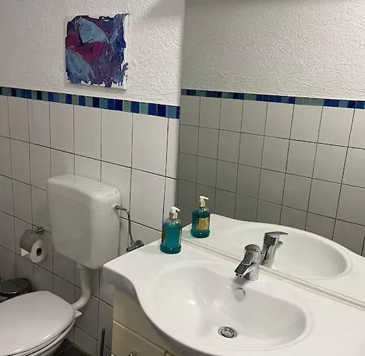 公寓 Zimmerwohnung Mit Kochnische In *